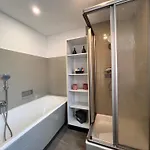 Happy Apartment *