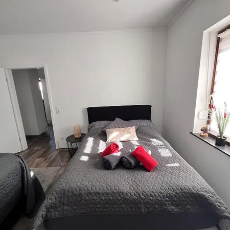 Happy Apartment *
